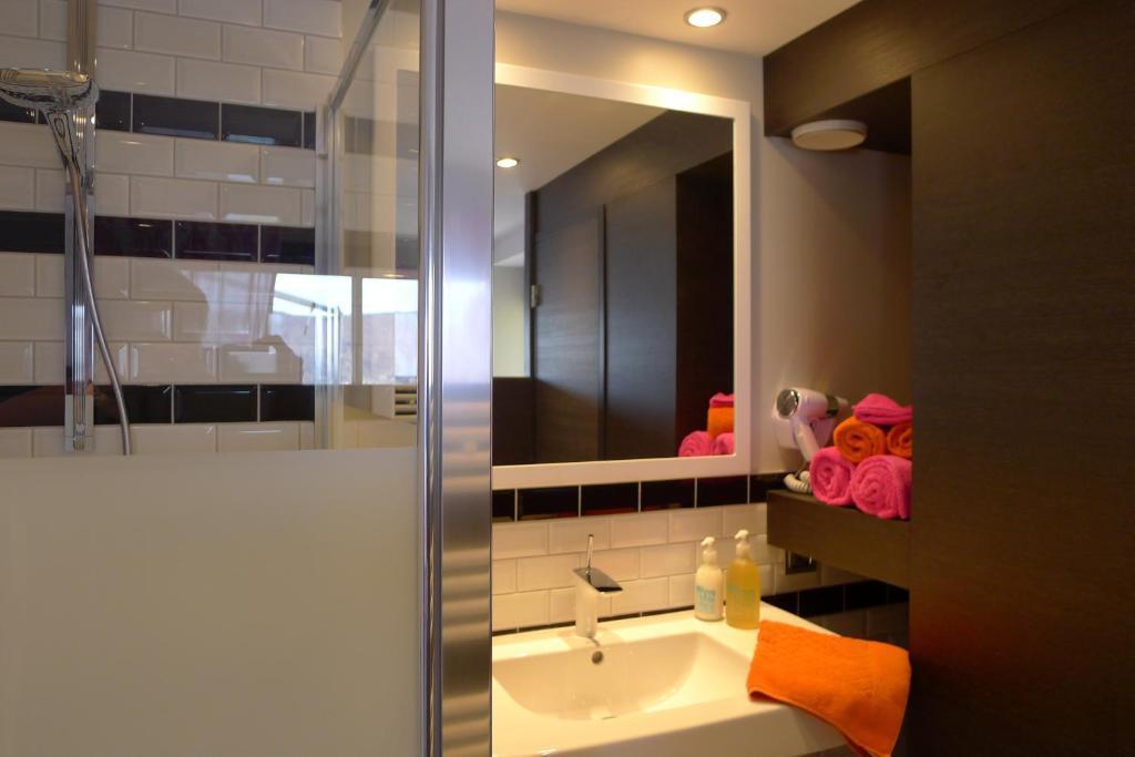 Le Clos Du Lac - Location De Chambres Veyrier-du-Lac Room photo